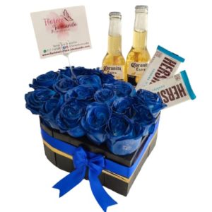 Corazon de rosas azules,chocolatinas, cervezas coronas- floristeria cali